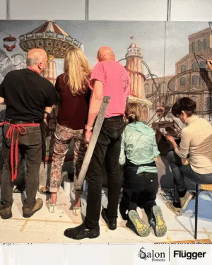 Detaljebillede af dekorationsmaler i arbejde - Flügger x Salon