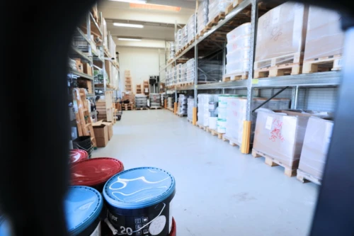 Flügger lager i butik